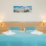 Aquamarina By Renters *