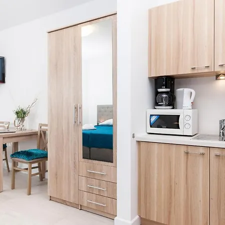 Aquamarina By Renters *