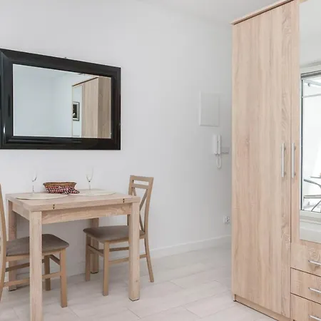 Apartamenty Aquamarina By Noclegi Renters Apartment